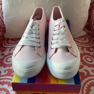 Rocket Dog Pale Pink “Jumpin” Canvas Cotton Shoe 9